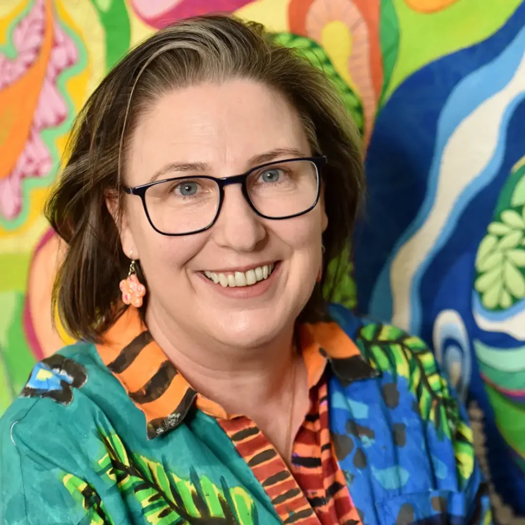 TANIA TANTI, VICTORIA